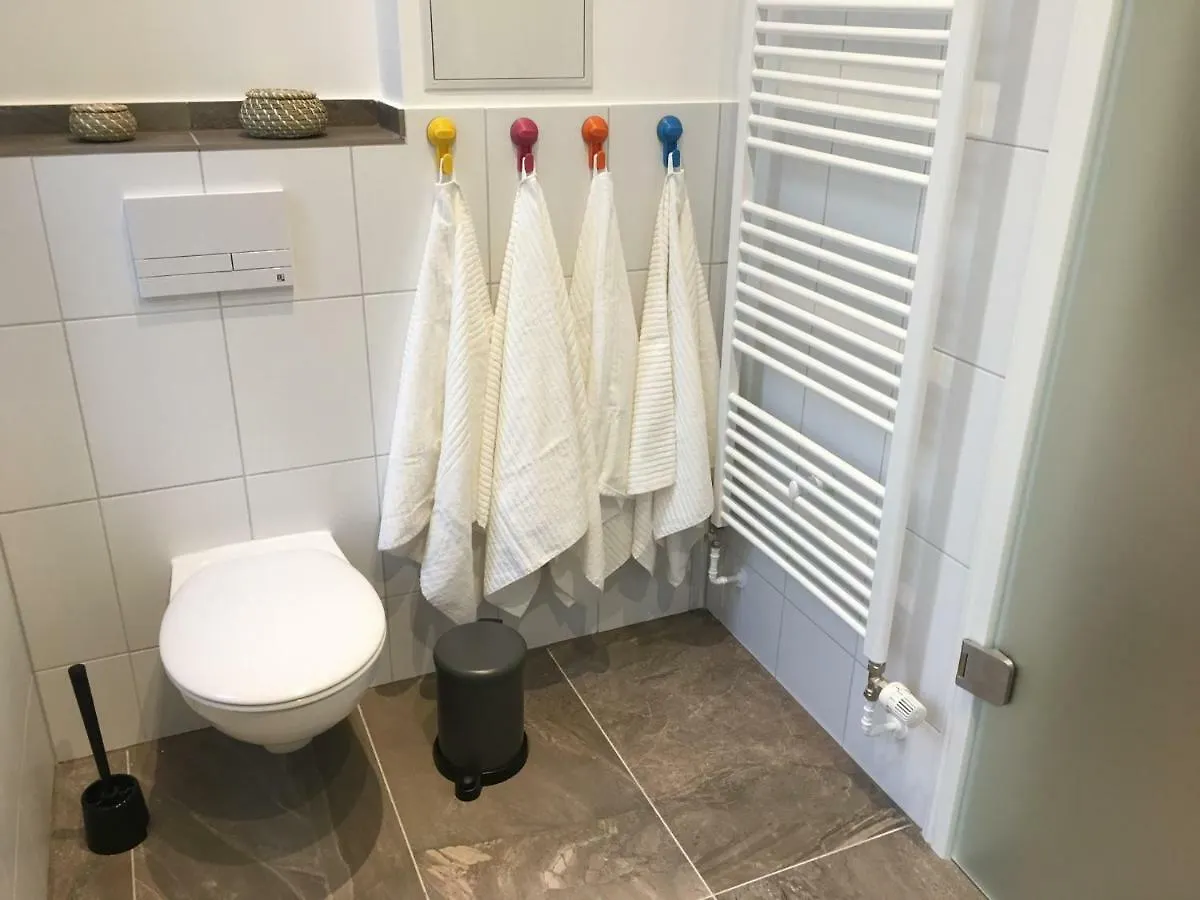 Apartamento Ferienwohnung Atze Berlín